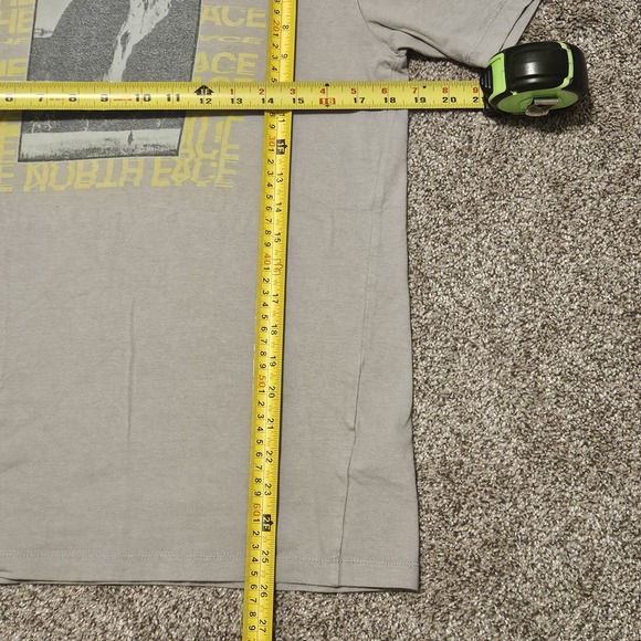 The North Face Tshirt Men Small Gray Mountain Performance short sleeve outdoor - Picture 6 of 11